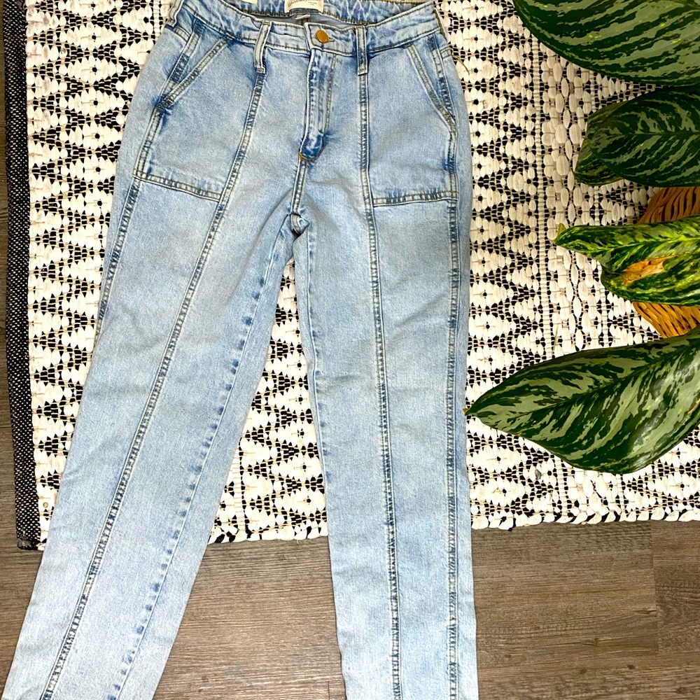 Vintage Light Wash Jeans
